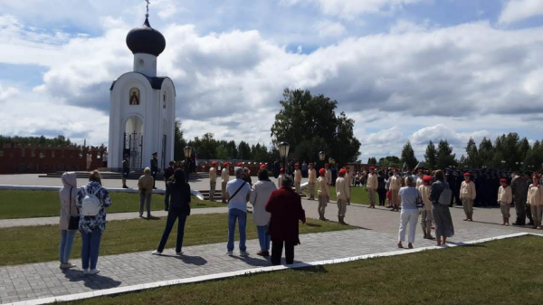 Бойцы поискового отряда «Калина» приняли участие в церемонии захоронения советских воинов, погибших во время ВОВ