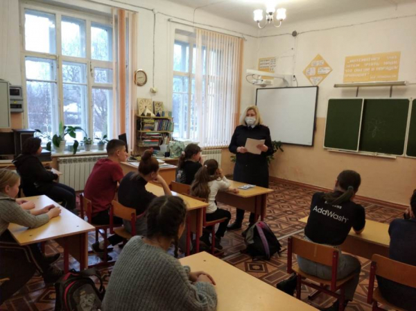 Сотрудники Удомельской Госавтоинспекции провели профилактические занятия «Школа юного пешехода»