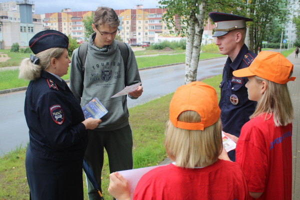 В Удомле прошла акция «Пешеход – на переход!»