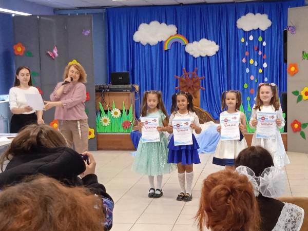 1 июня в Удомельском центре культуры и досуга прошёл   IX конкурс юных  исполнителей  эстрадной песни  «Город  талантов»