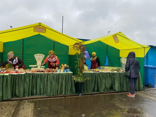 25 сентября состоялась осенняя ярмарка «Золотая осень»