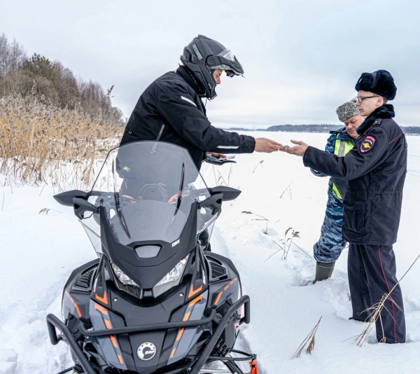 Выйди из тени – зарегистрируй снегоход!