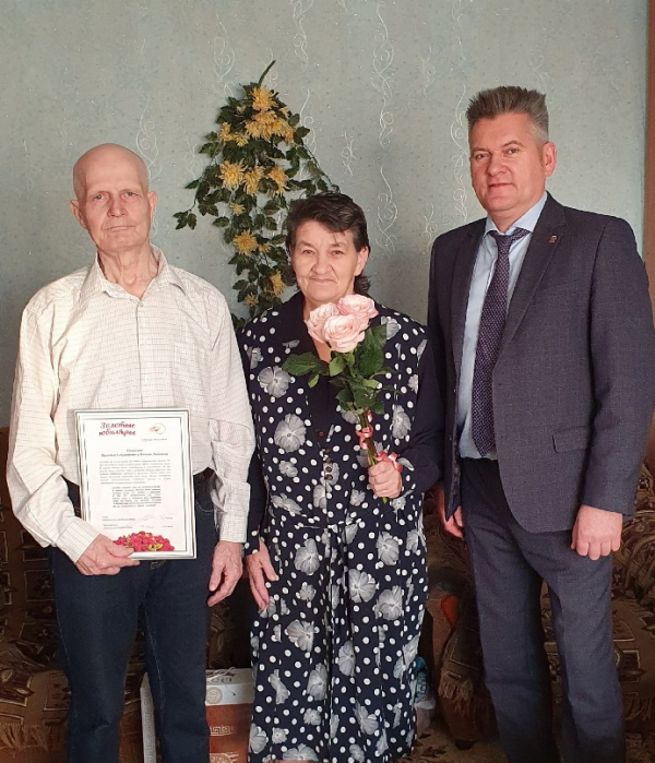 Глава УГО Рем Рихтер поздравил семейные пары, отметившие 50-летие совместной жизни &quot;Золотой юбилей&quot;