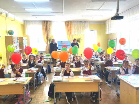 Удомельские школьники участвовали в акции &laquo;Засветись со Школой Росатома&raquo;