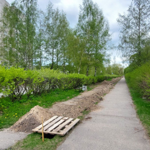 Что копают и строят на ул. Автодорожная?