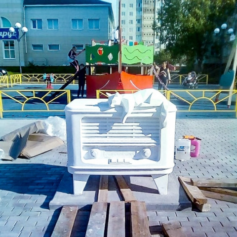 В Удомле появилось радио Попова на одноимённой улице