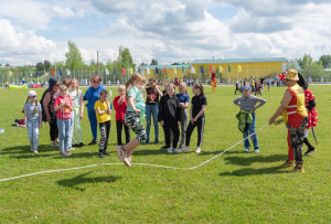 Яркий спортивный праздник в первый день лета прошел в Удомле