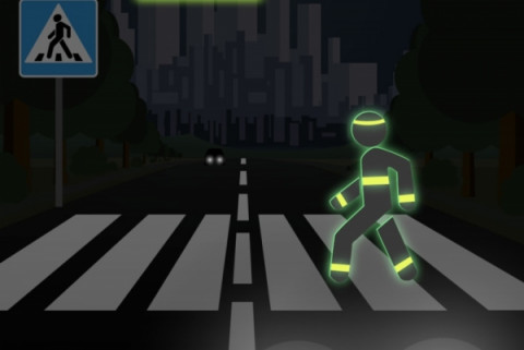 Удомельская Госавтоинспекция призывает водителей и пешеходов быть осторожными на дорогах из-за сложных погодных условий.