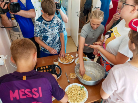 10 июля 2021 года Удомельский городской округ посетила директор Тверского добровольческого центра &laquo;МыВместе&raquo; Юлия Саранова.