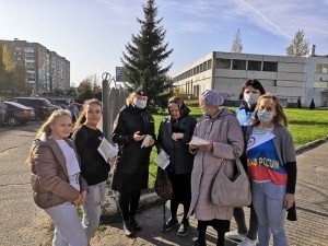 В Удомле сотрудники Госавтоинспекции провели акцию &laquo;С заботой о пожилом пешеходе&raquo;.