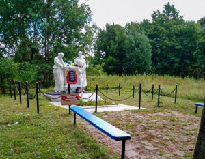 Выполнен ежемесячный покос травы на сельских территориях округа